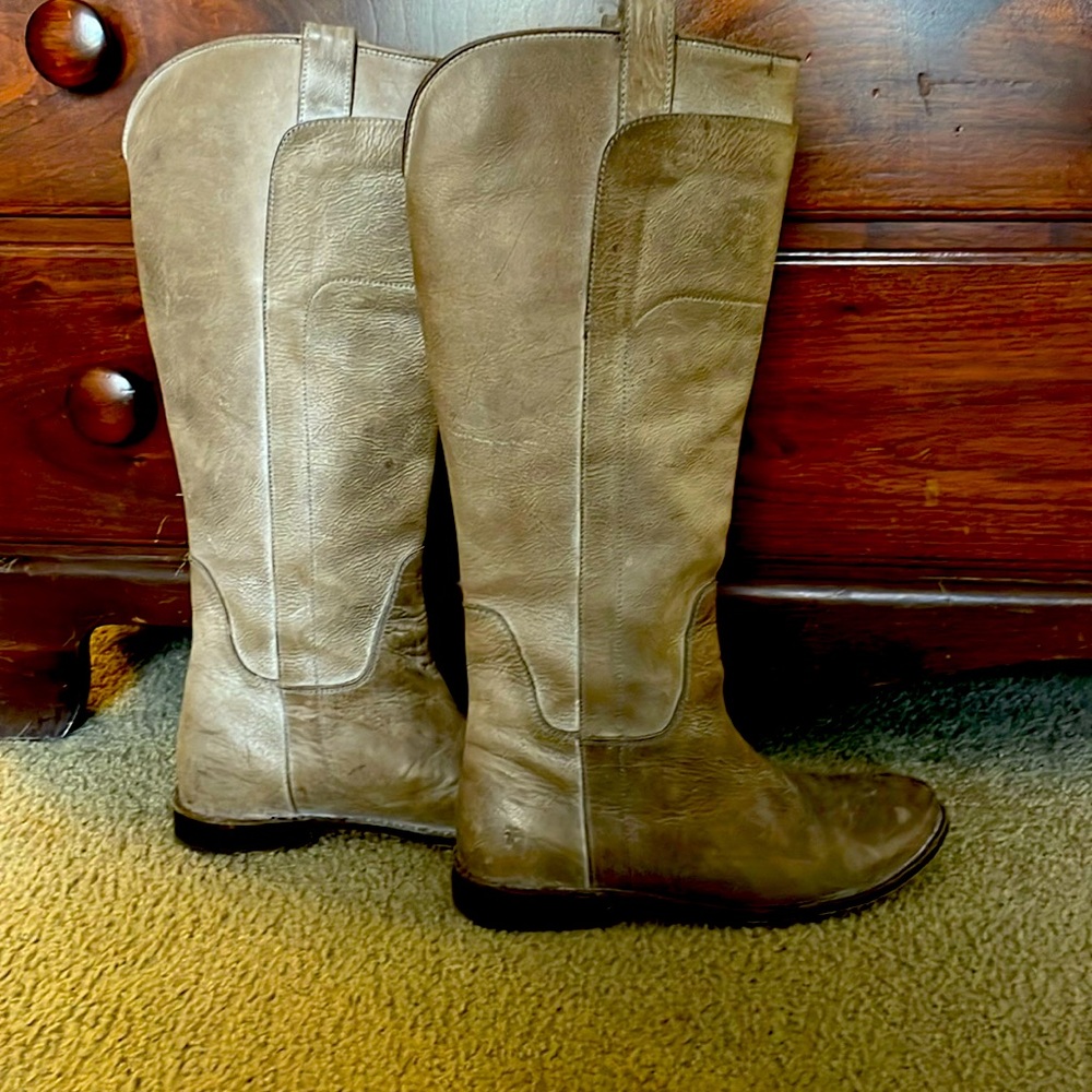 Frye Paige tall riding boot. Excellent condition, lightly used.
